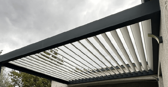 Pergola bioclimatique