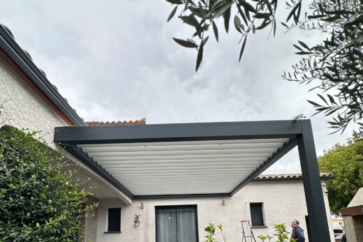 Pergola bioclimatique