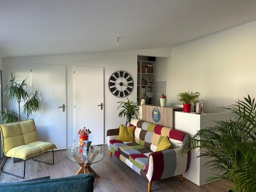 R&#x00E9;novation&#x20;globale&#x20;Saint-Cyprien&#x3A;&#x20;TOTAL&#x20;RENOV&#x20;HABITAT&#x20;d&#x00E9;voile&#x20;ses&#x20;nouveaux&#x20;bureaux